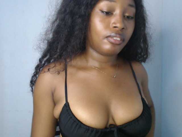 Nastygem live cam on BongaCams