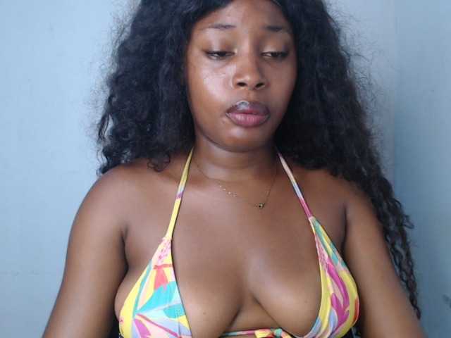 Nastygem live cam on BongaCams