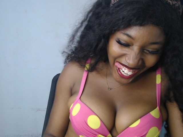 Nastygem live cam on BongaCams