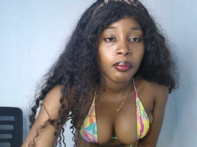 Nastygem live cam on BongaCams