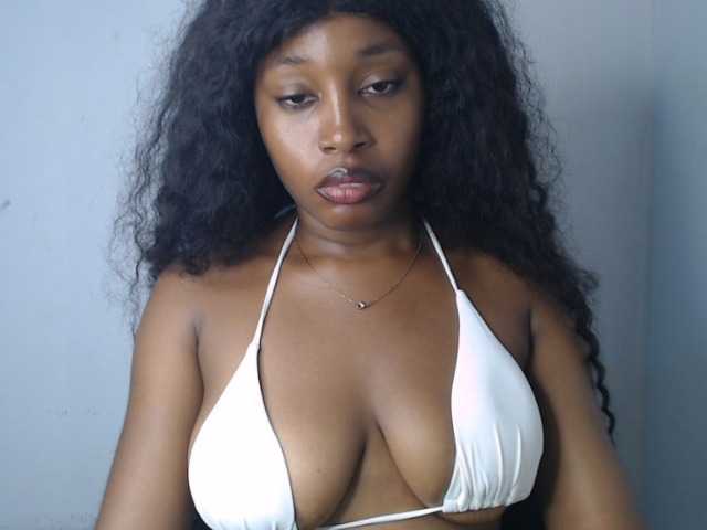 Nastygem live cam on BongaCams