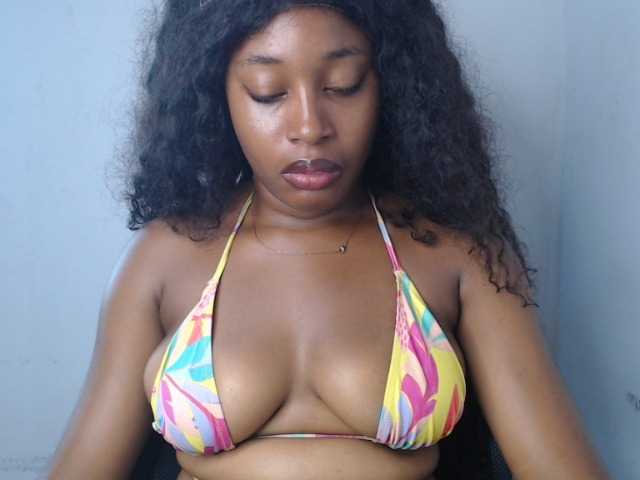 Nastygem live cam on BongaCams