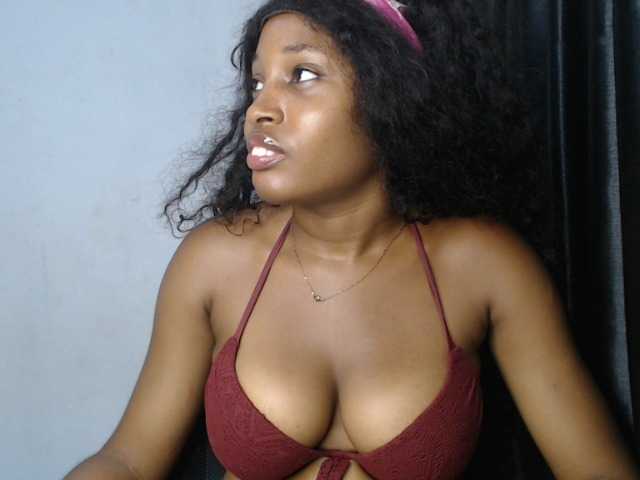 Nastygem live cam on BongaCams
