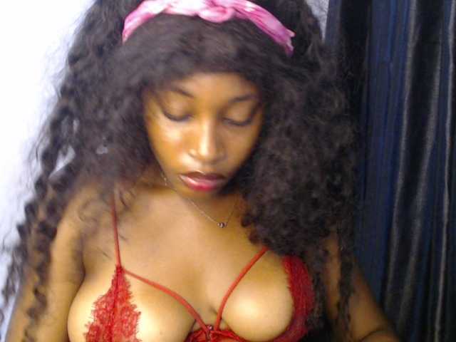 Nastygem live cam on BongaCams