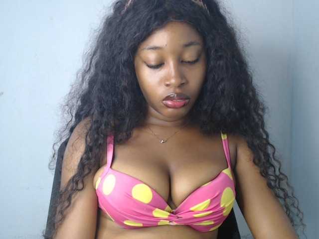 Nastygem live cam on BongaCams