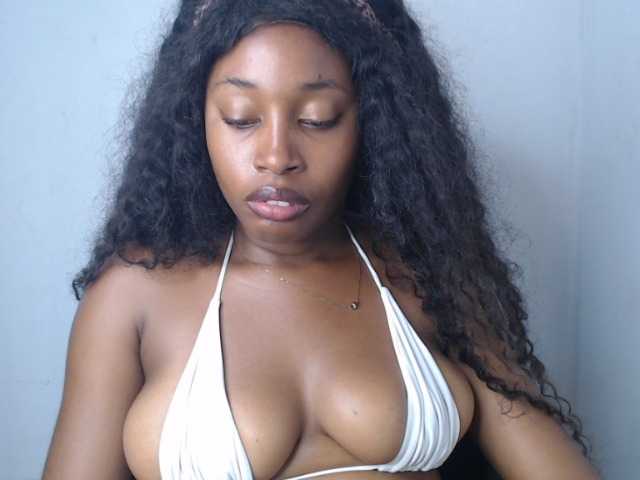 Nastygem live cam on BongaCams