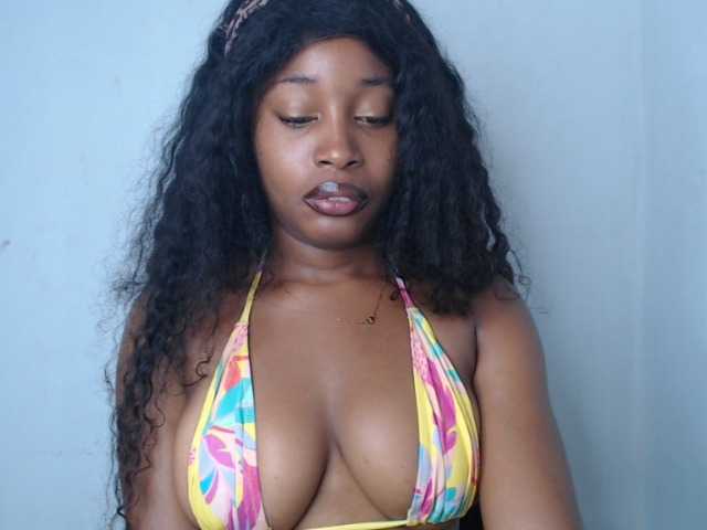 Nastygem live cam on BongaCams