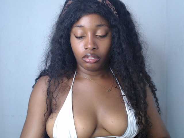 Nastygem live cam on BongaCams