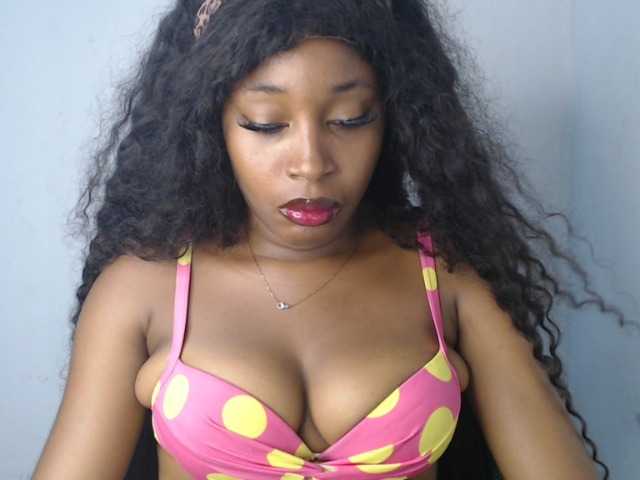 Nastygem live cam on BongaCams