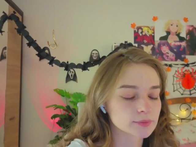 vialeta-baby live cam on BongaCams