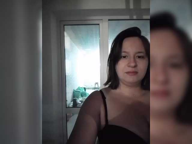 MiuMiuaa webcam