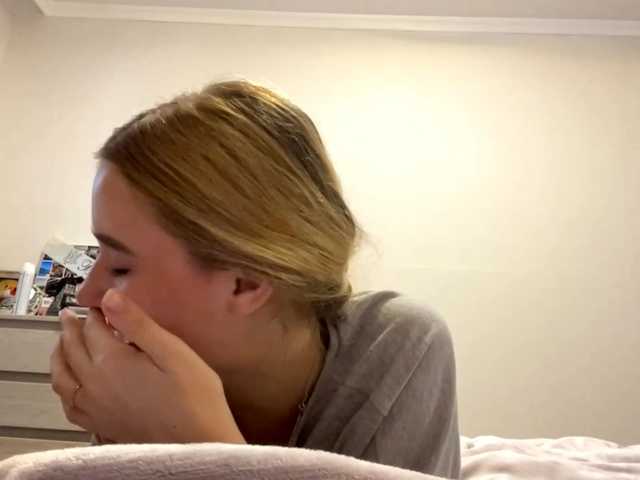 SondraJanisch live cam on BongaCams