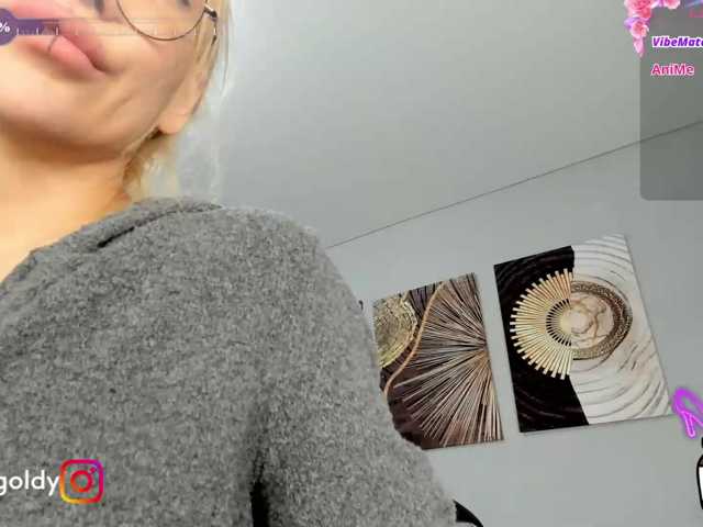 JinnyGold live cam on BongaCams