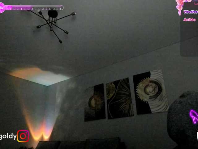 JinnyGold live cam on BongaCams