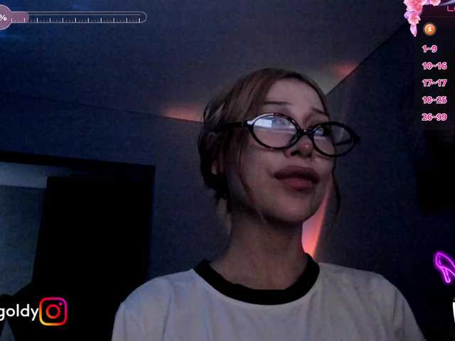 JinnyGold live cam on BongaCams