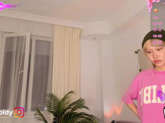 JinnyGold live cam on BongaCams
