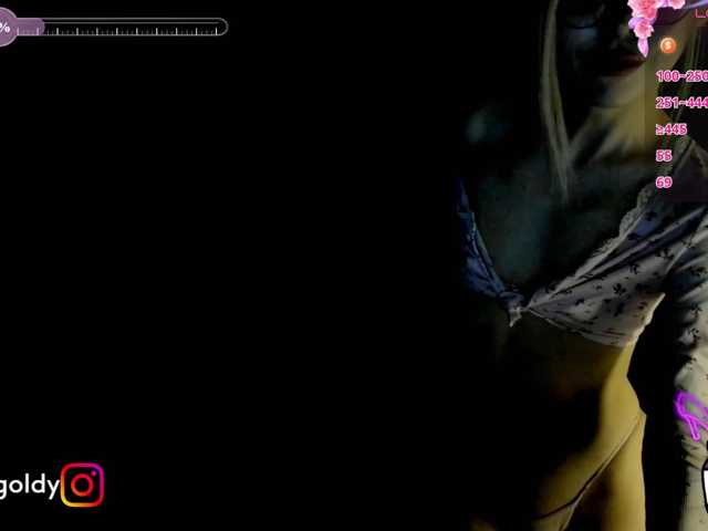 JinnyGold live cam on BongaCams