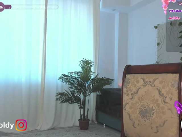le modèle JinnyGold est en webcam porno dans un show sur le site bongacams, il possède les tags suivants: Asian,Blonde,Shaved