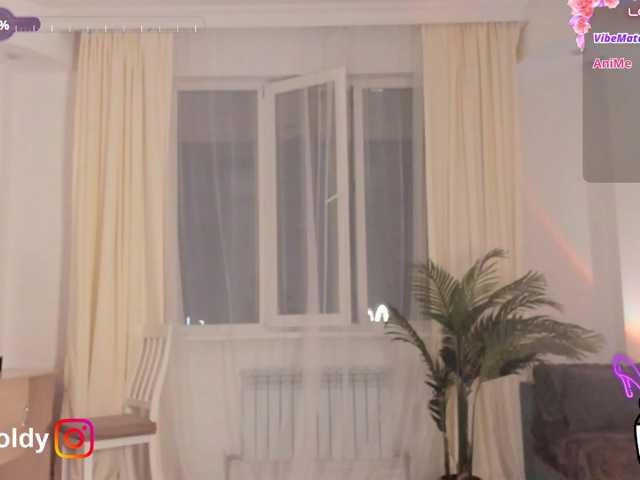 JinnyGold live cam on BongaCams