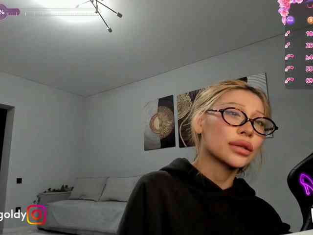 JinnyGold webcam