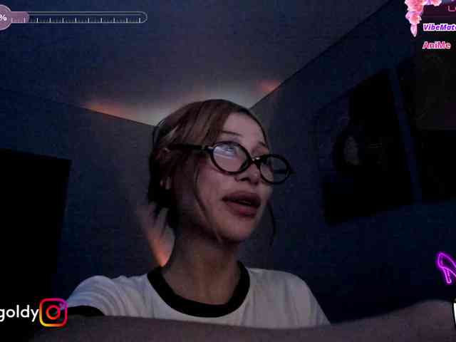 JinnyGold webcam