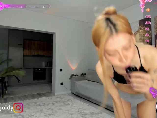 JinnyGold webcam