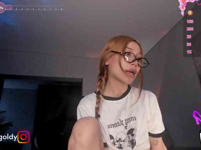 JinnyGold webcam