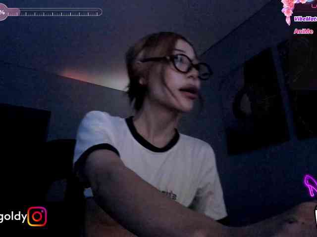 JinnyGold webcam