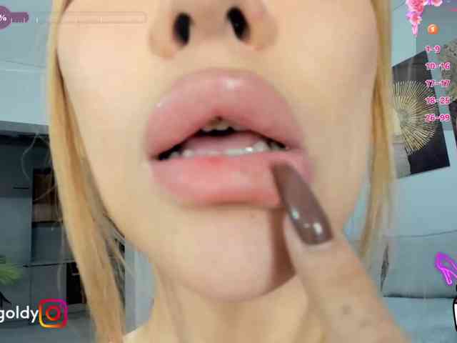 JinnyGold webcam