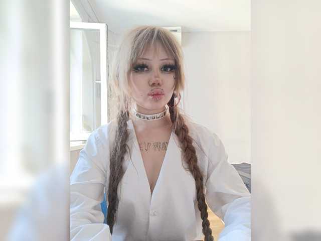 Princessa707 live cam on BongaCams