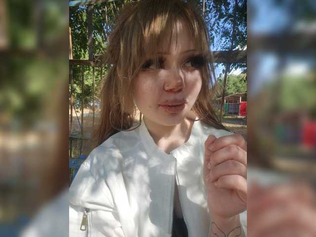 Princessa707 live cam on BongaCams