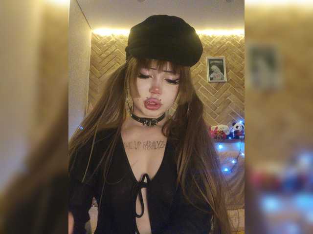 Princessa707 live cam on BongaCams