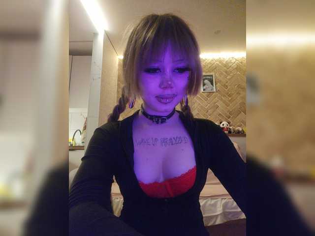 Princessa707 live cam on BongaCams