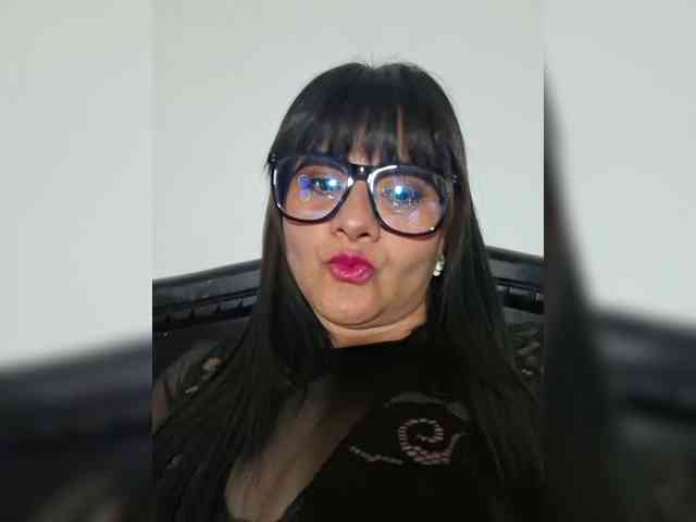 Evelin-11martinez webcam