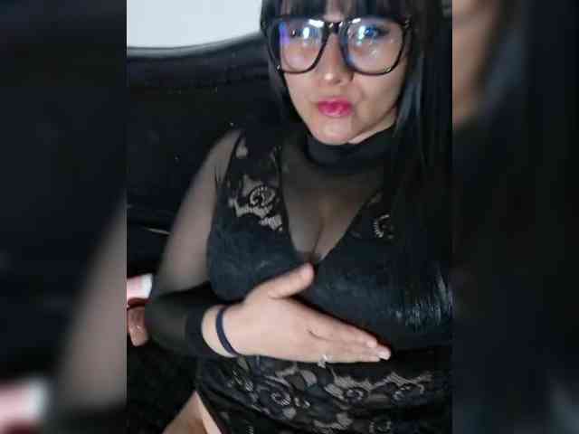 Evelin-11martinez webcam