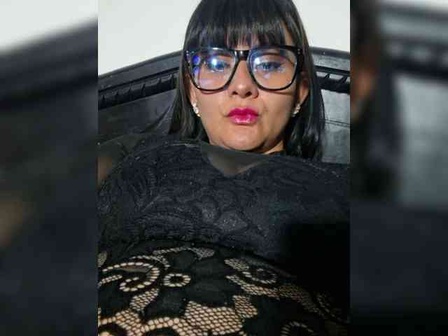 Evelin-11martinez webcam