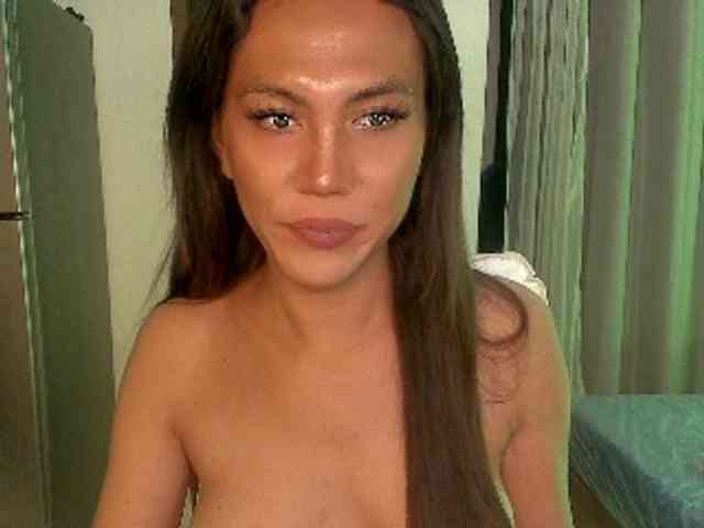 HornyAsianTrans