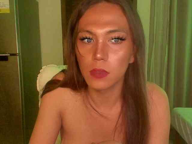HornyAsianTrans