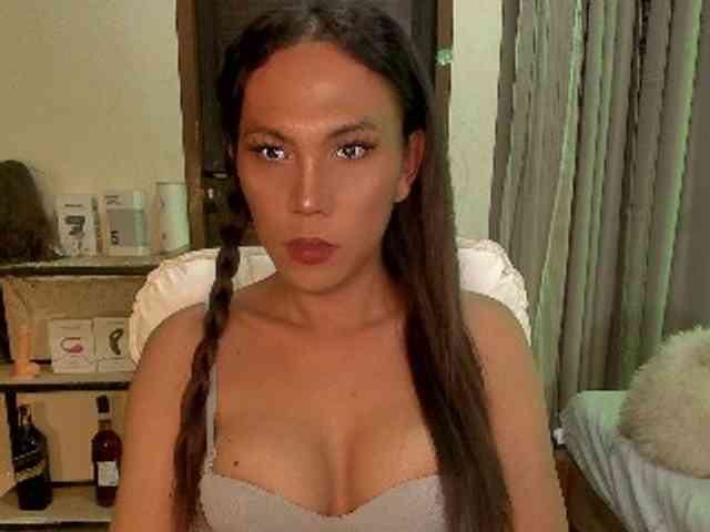 HornyAsianTrans