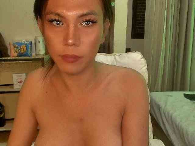HornyAsianTrans