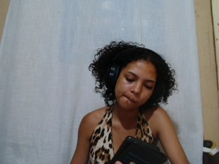 Rayelebang's Live Webcam
