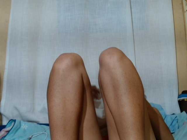 Rayelebang live cam on BongaCams