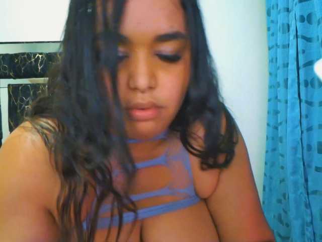 isisjhonson777 live cam on BongaCams