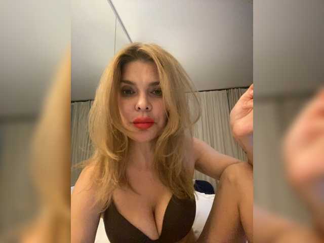 TO4KAGi live cam on BongaCams