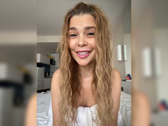 TO4KAGi live cam on BongaCams