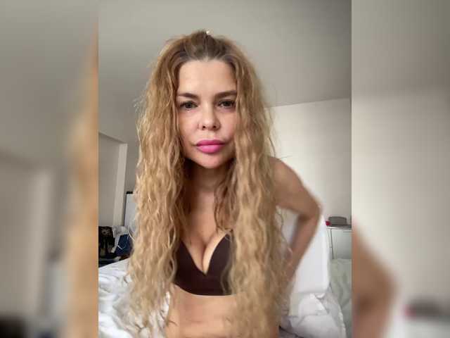 TO4KAGi live cam on BongaCams