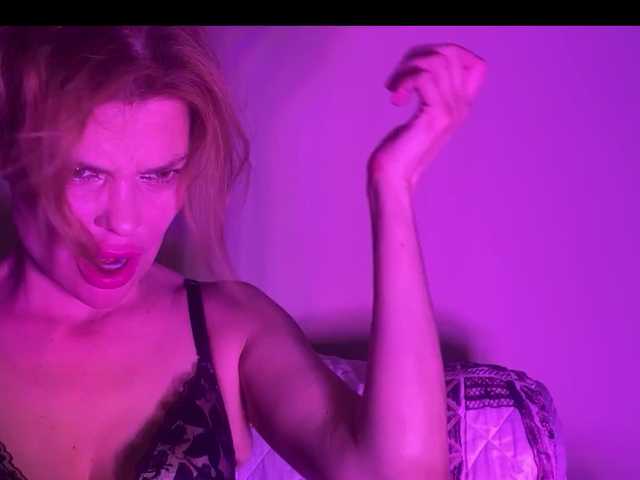 TO4KAGi live cam on BongaCams