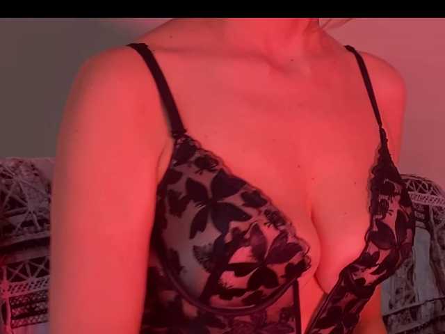 TO4KAGi live cam on BongaCams
