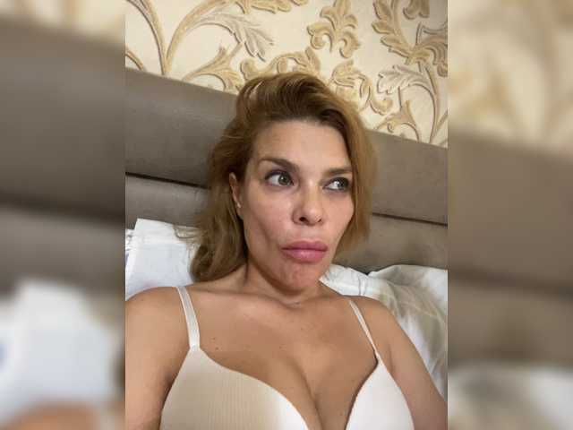 TO4KAGi live cam on BongaCams
