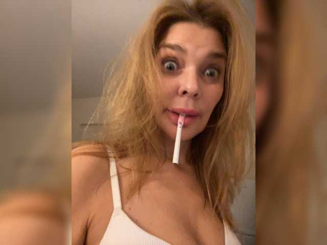 TO4KAGi live cam on BongaCams